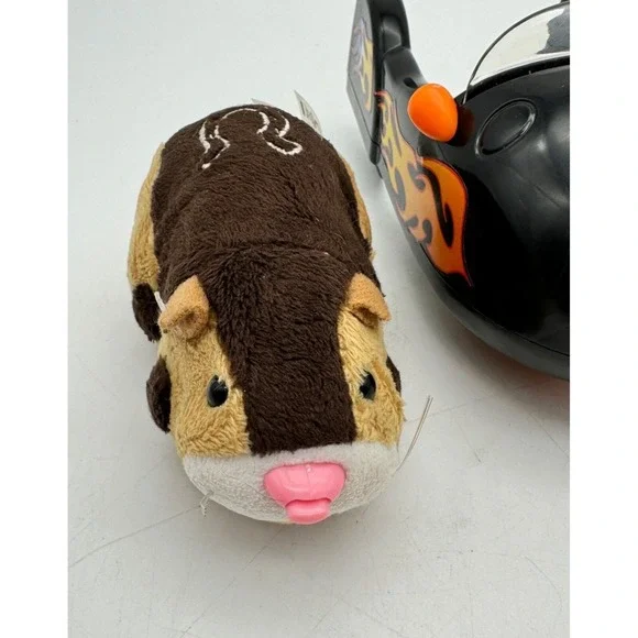 Zhu Zhu Pets Tex Hamster w/ Black Flames Hamcycle & Sidecar Set Interactive Toy - Picture 9 of 15